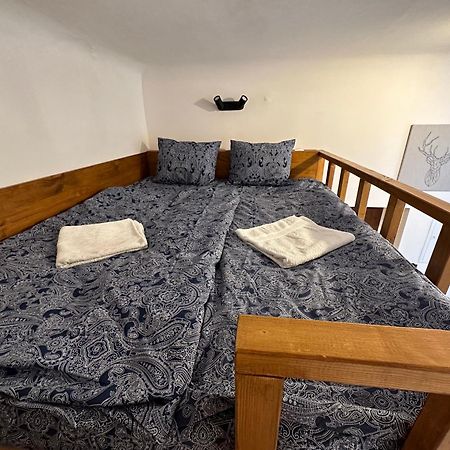 פראג Cozy New Loft Apartment מראה חיצוני תמונה