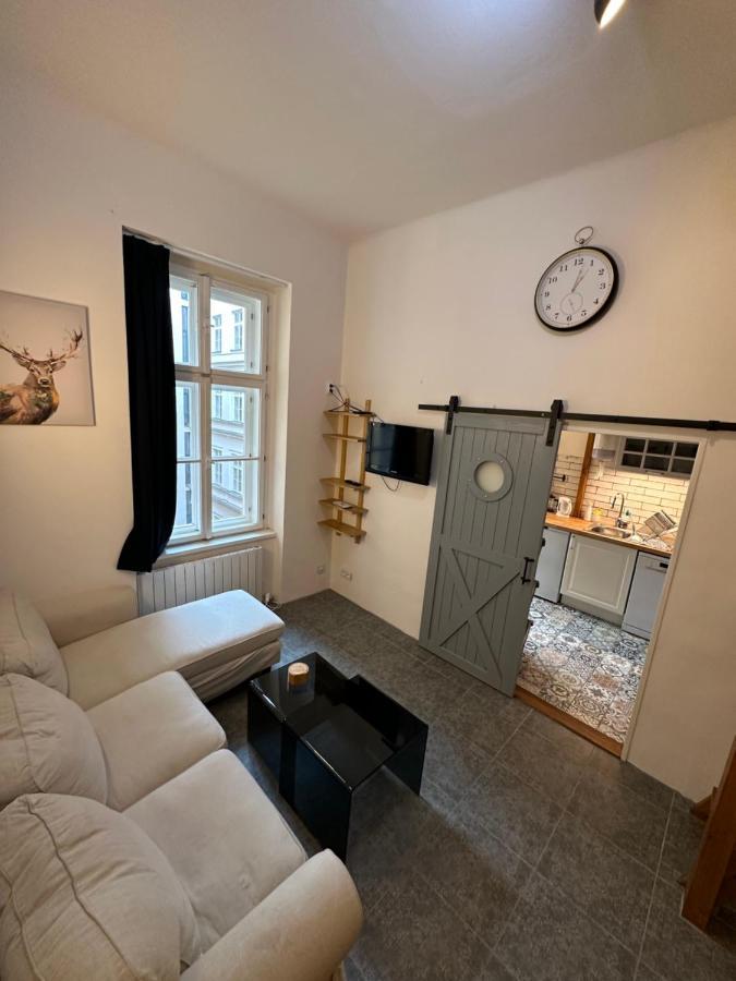 פראג Cozy New Loft Apartment מראה חיצוני תמונה