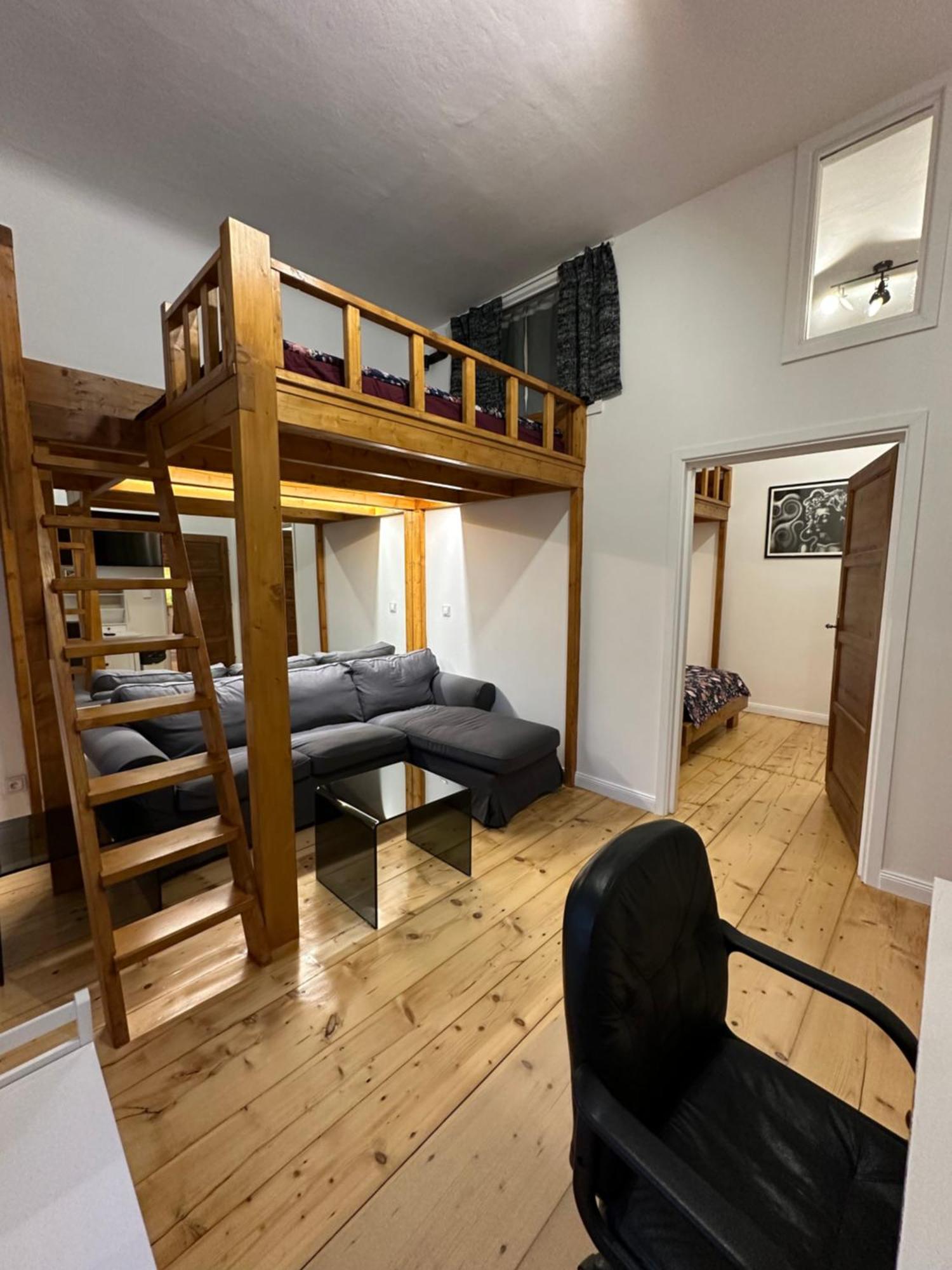 פראג Cozy New Loft Apartment מראה חיצוני תמונה