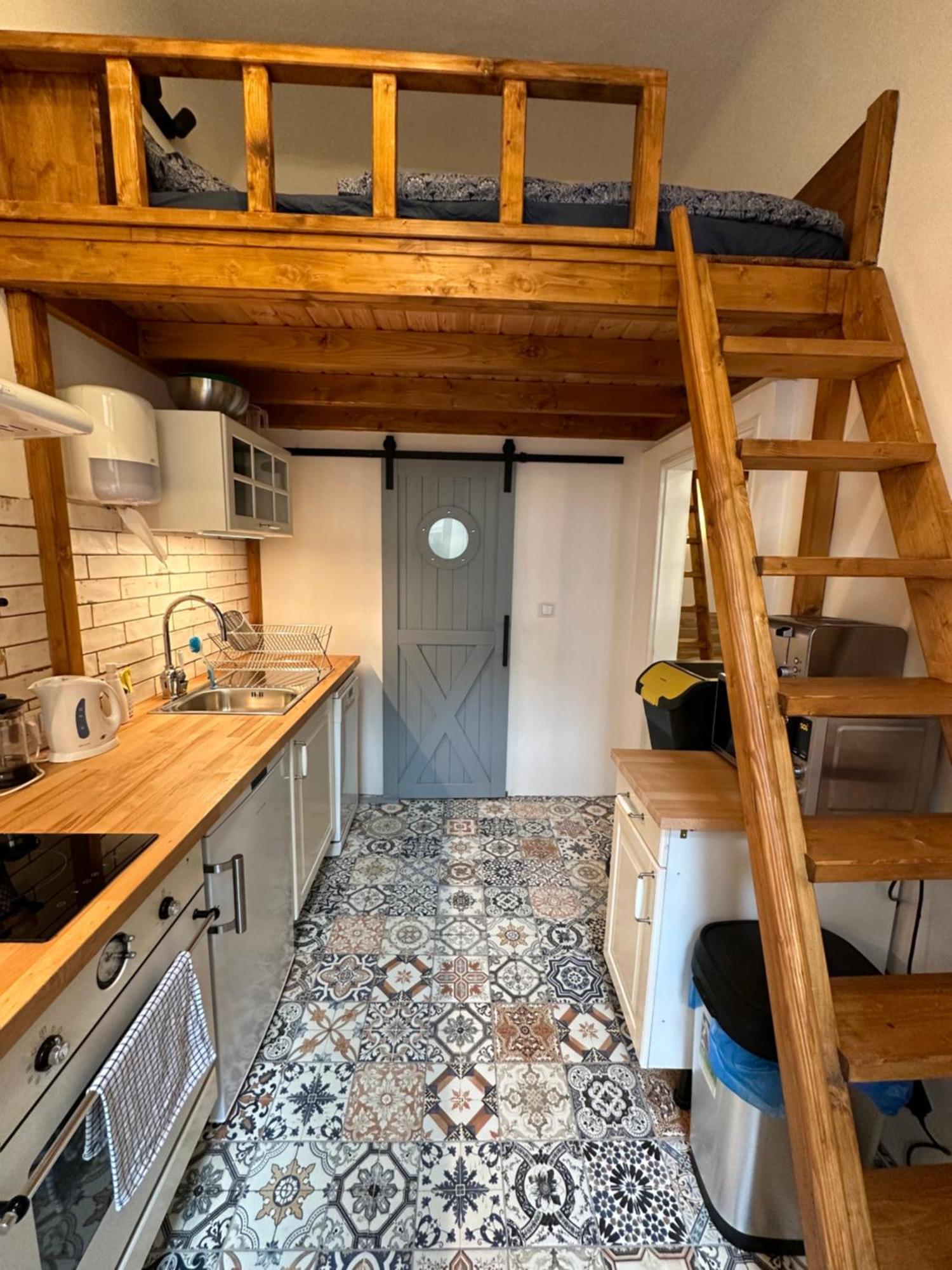 פראג Cozy New Loft Apartment מראה חיצוני תמונה